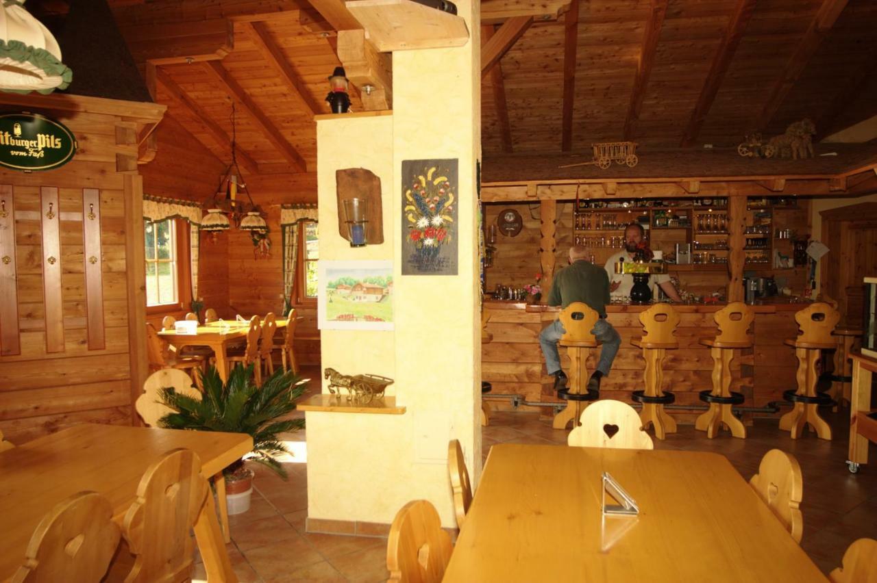 Eisenschmitt Blockhaus-Ferienpark מראה חיצוני תמונה
